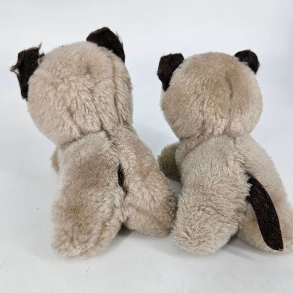 Vintage 1980s R Dakin Stuffed Plush Animal Siamese Mom Cat Laying Kitten Baby - Picture 7 of 15
